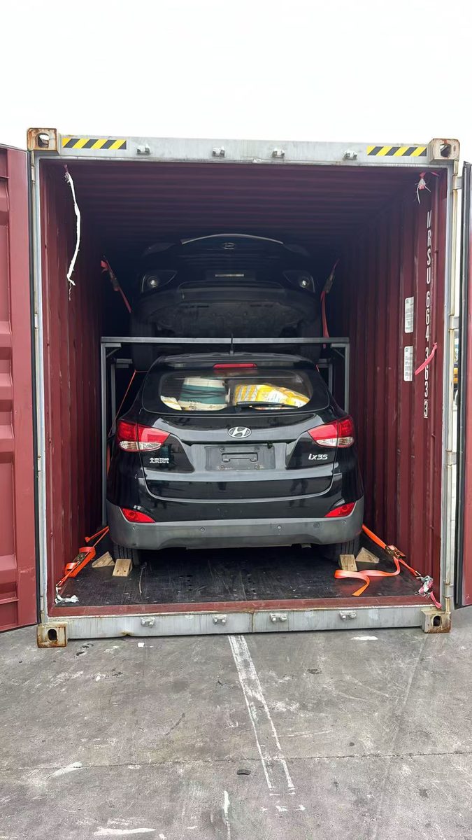 Vehicle source yard in China