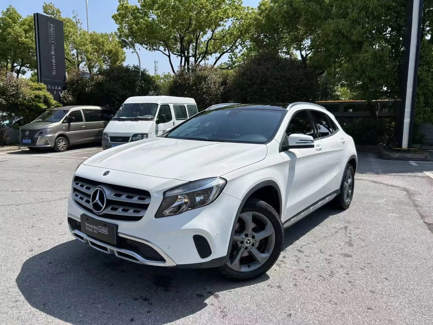 Mercedes-Benz GLA